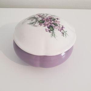 San Francisco Music Box Company Somewhere Out There Jewelry Trinket Box Lilacs